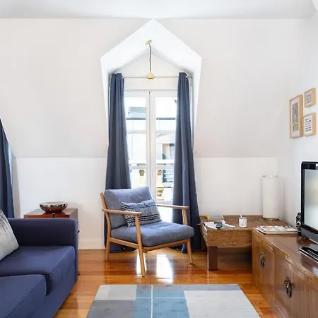 Apartment Principe Real, Hidden Terrace, Views By Courtesy Morning *
