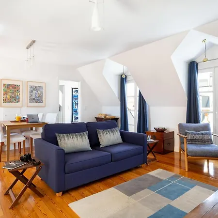 Apartment Principe Real, Hidden Terrace, Views By Courtesy Morning Lisbon