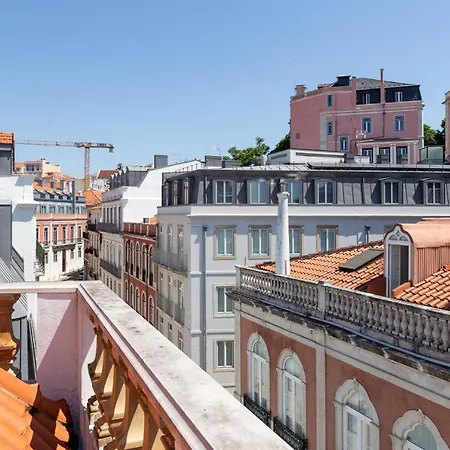 Principe Real, Hidden Terrace, Views By Courtesy Morning Lisbon