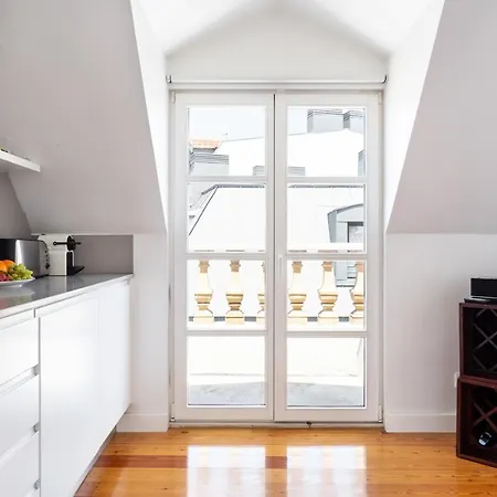 Principe Real, Hidden Terrace, Views By Courtesy Morning Apartment Lisbon