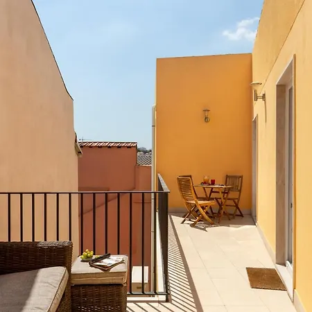 Apartment Principe Real, Hidden Terrace, Views By Courtesy Morning